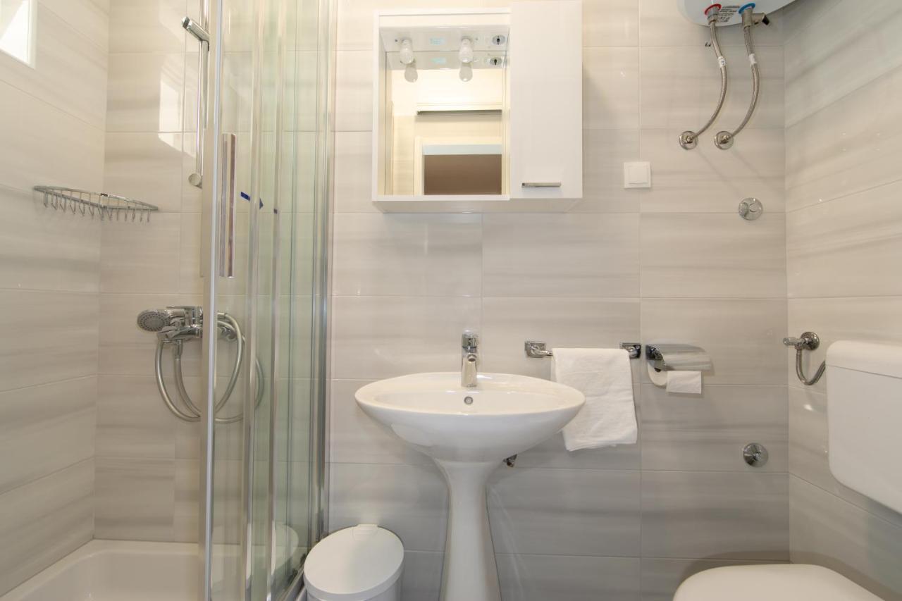 Apartman Dese 2+1 Tučepi エクステリア 写真